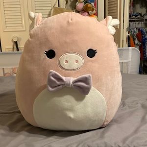 14” Hettie Squishmallow WT (detached)